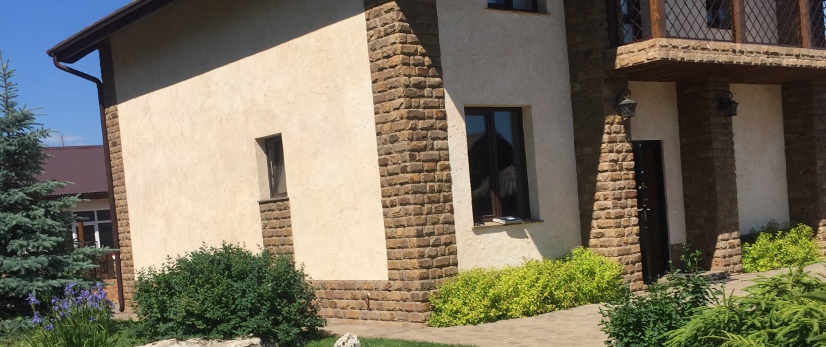 Отделка природным камнем